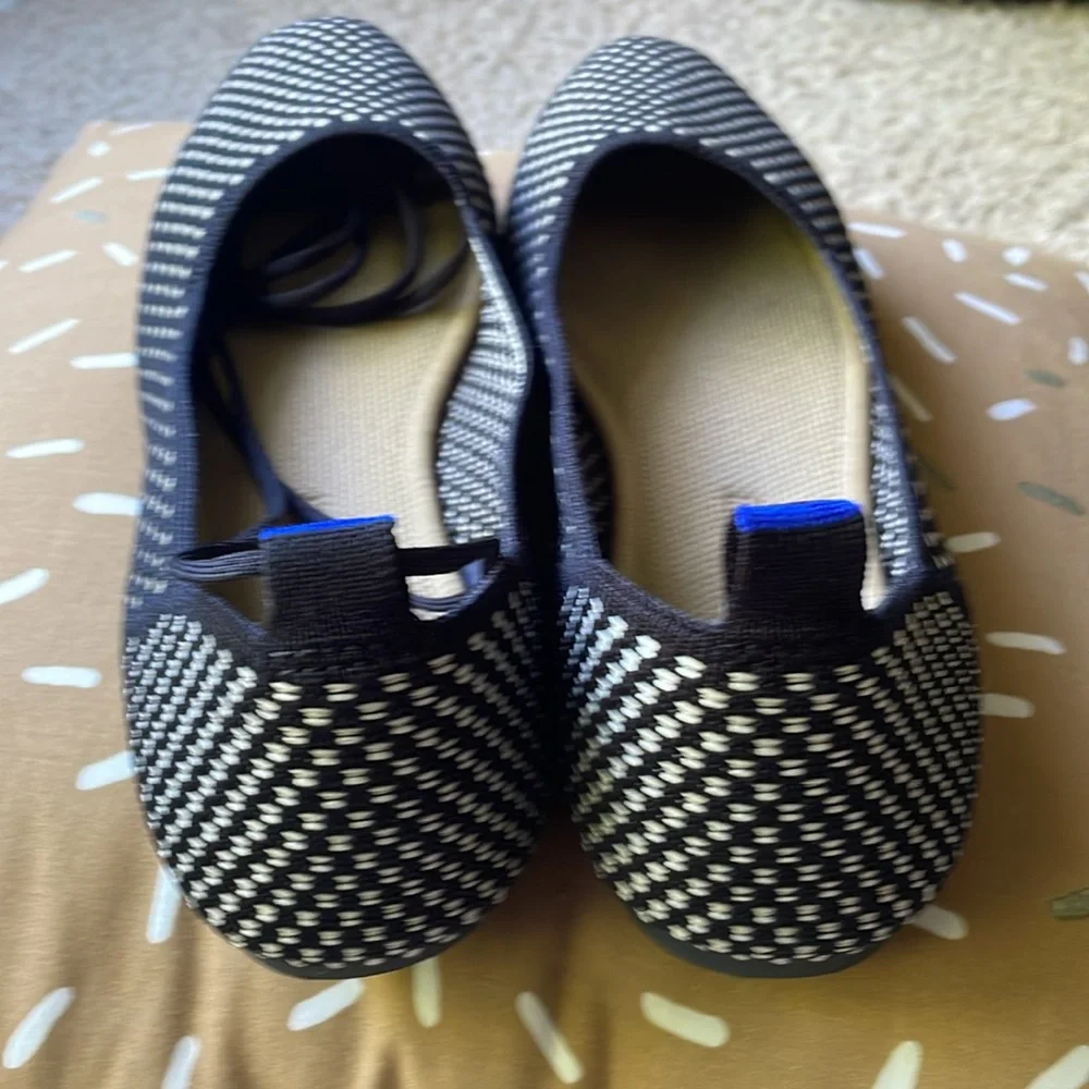 Rothy’s “the square wrap” size 9 noir (black and cream) 💃 - Picture 9 of 9